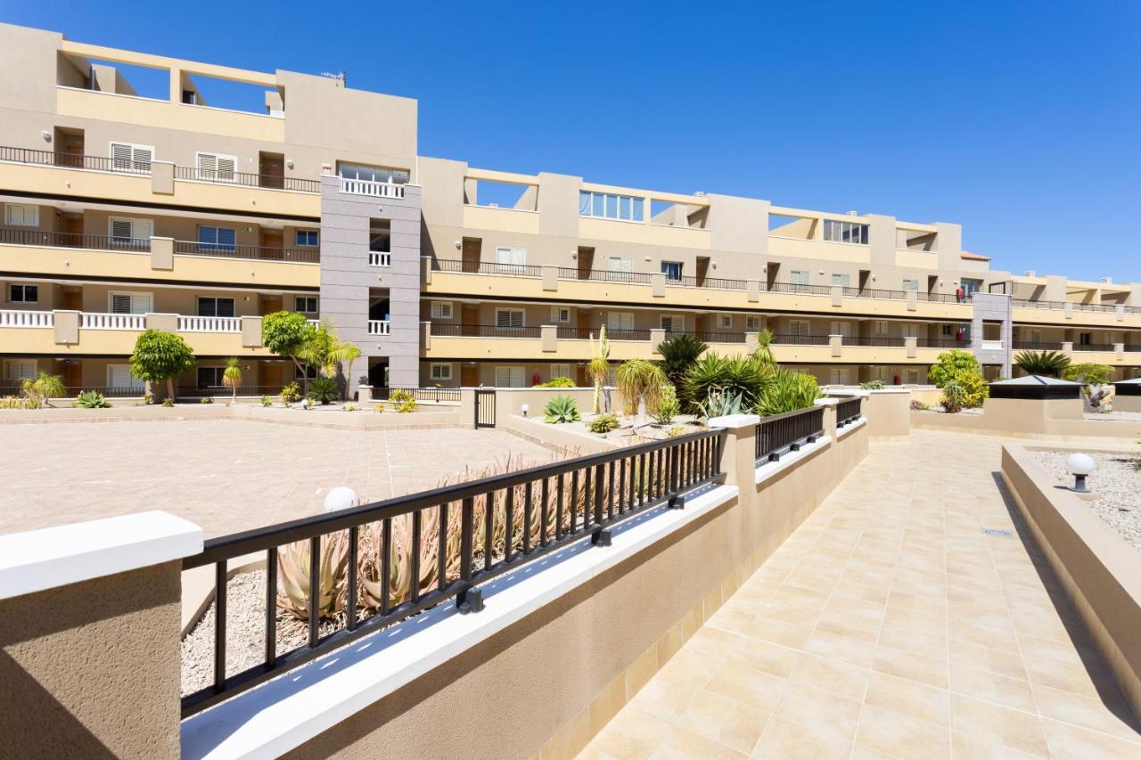Home2Book Bright Penthouse Medano, Terrace & Pool El Médano Екстериор снимка
